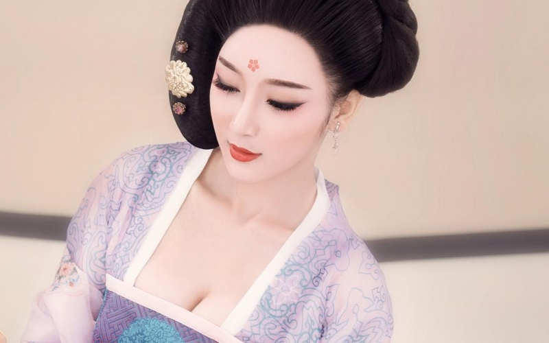 唐代古装美女高贵美艳摄影写真