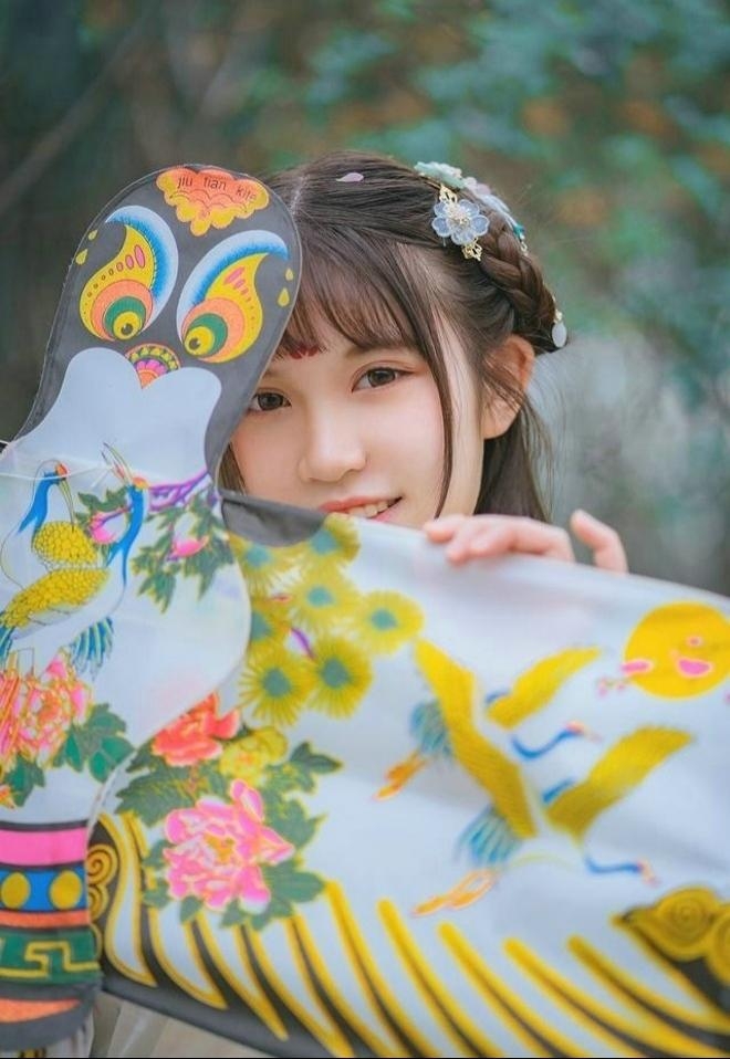 汉服美女温婉动人唯美古风写真