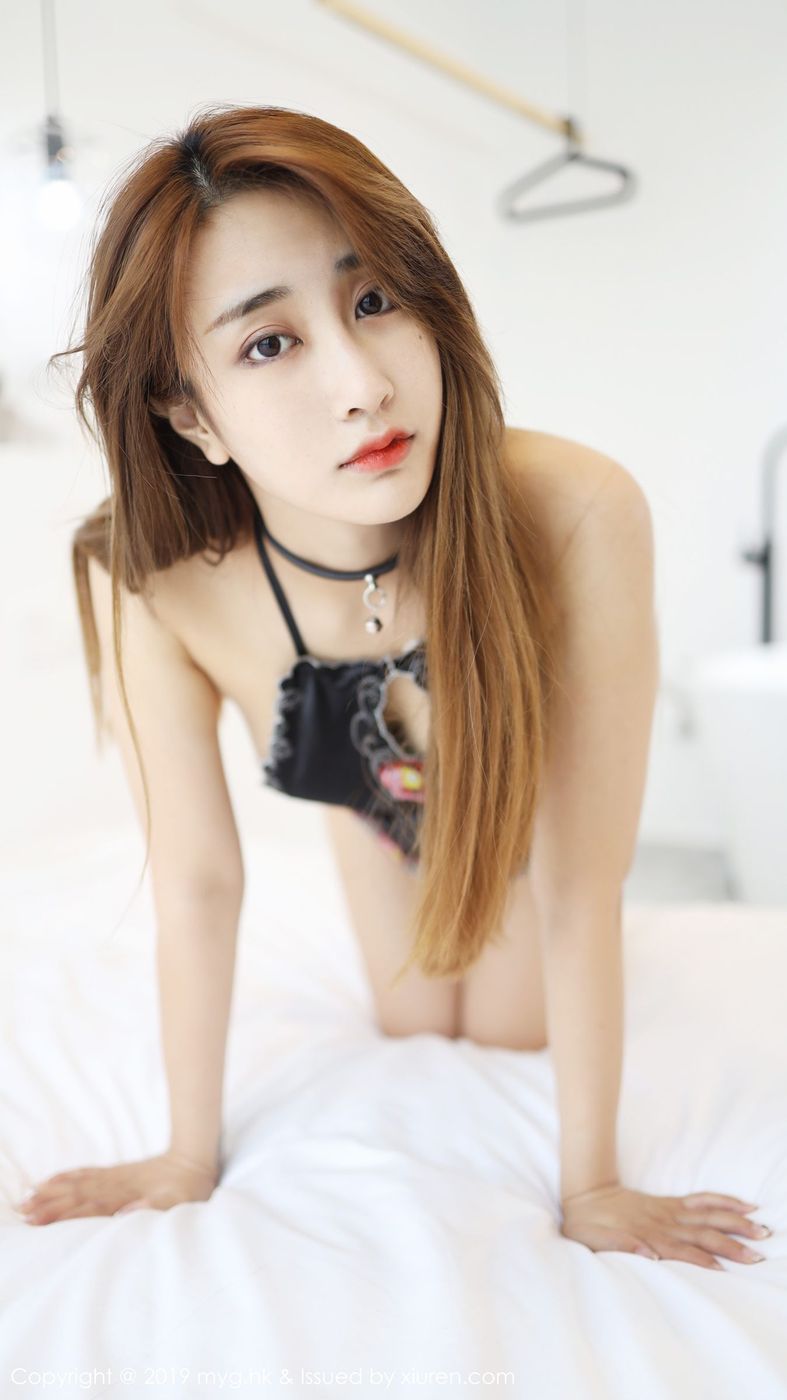 [MyGirl美媛馆] 美女模特奈美nana韵味肚兜与丁字裤系列写真 VOL.377