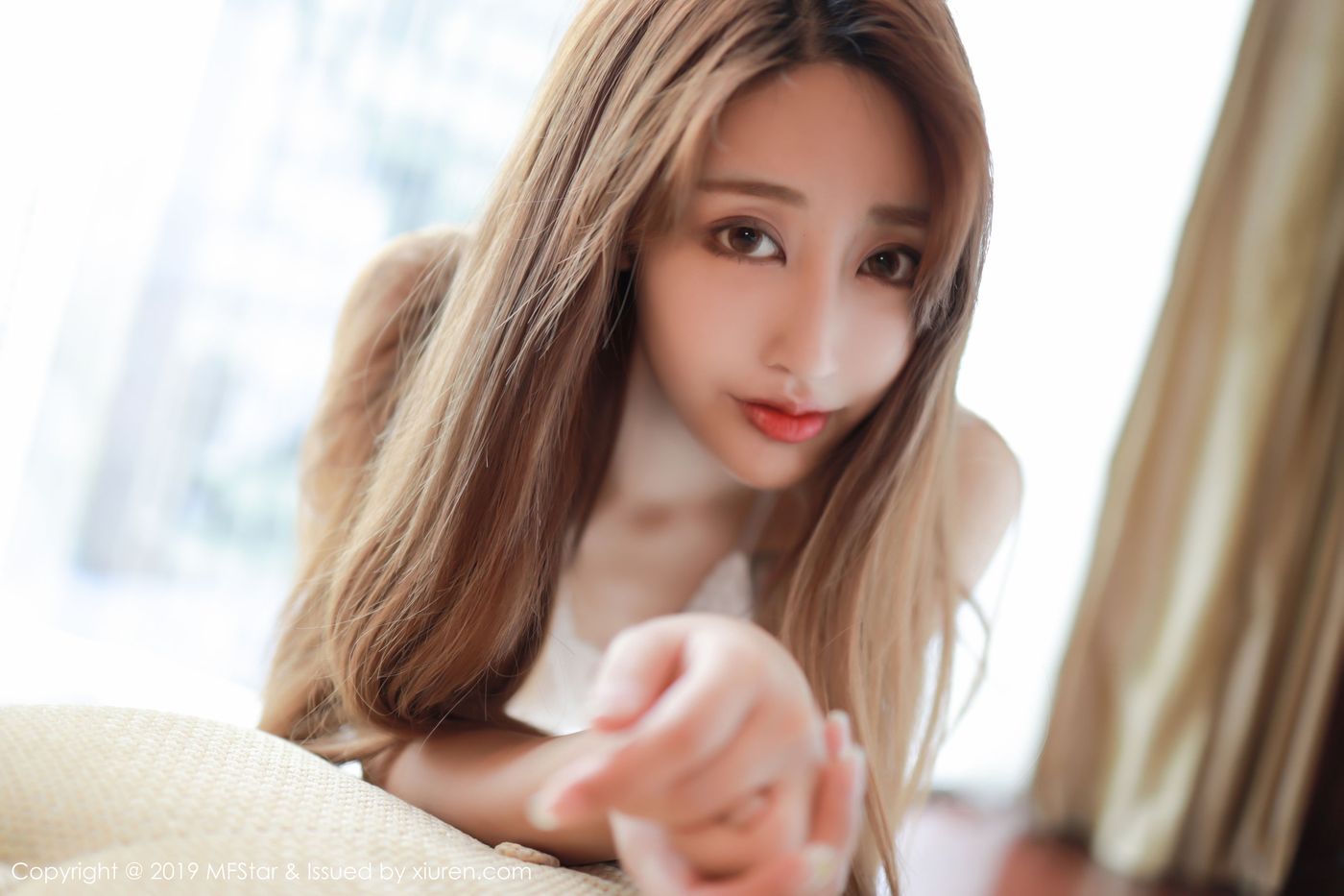 [MFStar模范学院] 美女模特Betty林子欣真空薄透镂空内衣性感写真 Vol.245