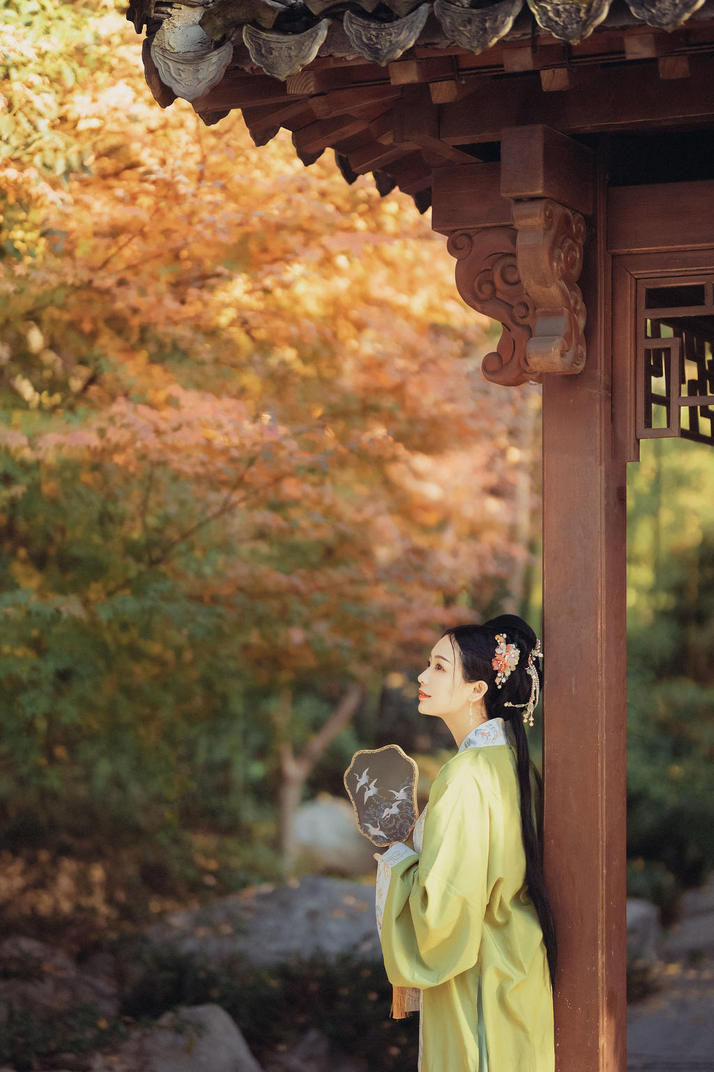 古装美女肤如凝脂面似桃花写真