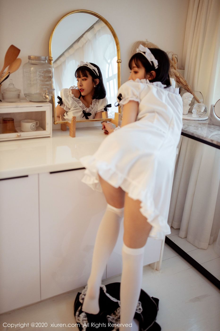 [XIUREN秀人网] 美女模特陈小喵情趣内衣女仆装扮私房写真 No.2008