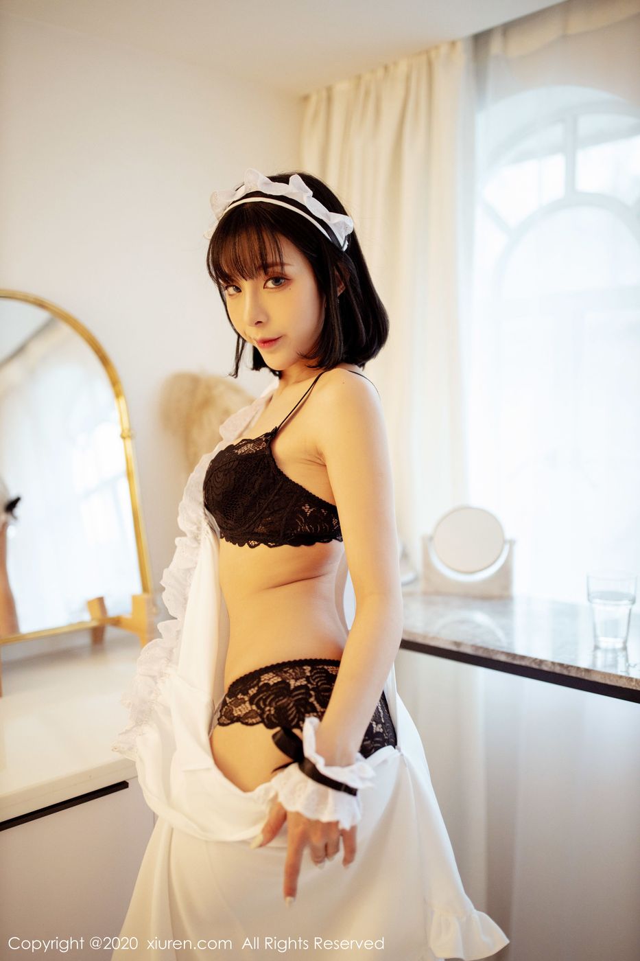 [XIUREN秀人网] 美女模特陈小喵情趣内衣女仆装扮私房写真 No.2008