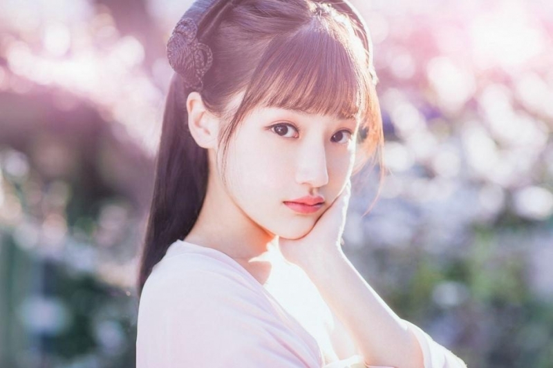 粉嫩迷人古装美女清新唯美写真