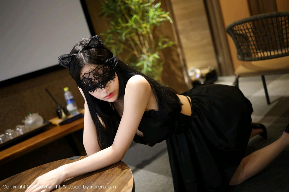 [MyGirl美媛馆]Vol.457_女神唐琪儿神秘蒙面主题黑色低胸连身裙秀白嫩豪乳诱惑写真113P