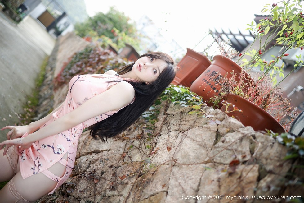 [MyGirl美媛馆]Vol.460_女神糯美子MINI粉色古韵旗袍配粉色蕾丝袜撩人诱惑写真76P