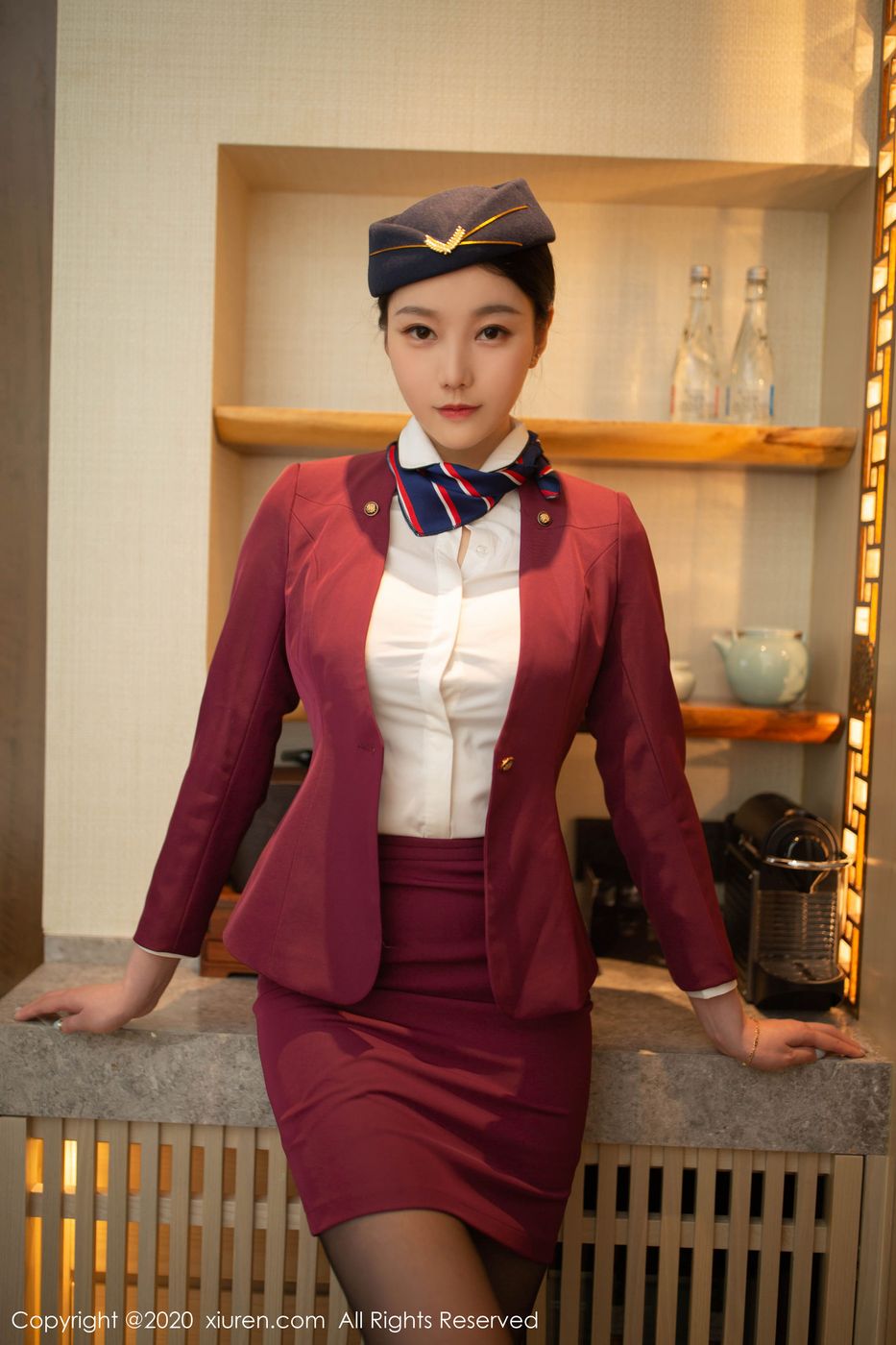 [XiuRen秀人网] 美女模特安然Maleah空乘制服内衣系列写真 No.2161