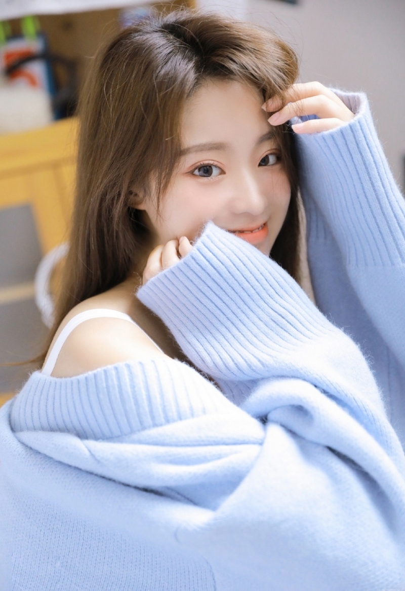 治愈系女生清纯干净美女写真