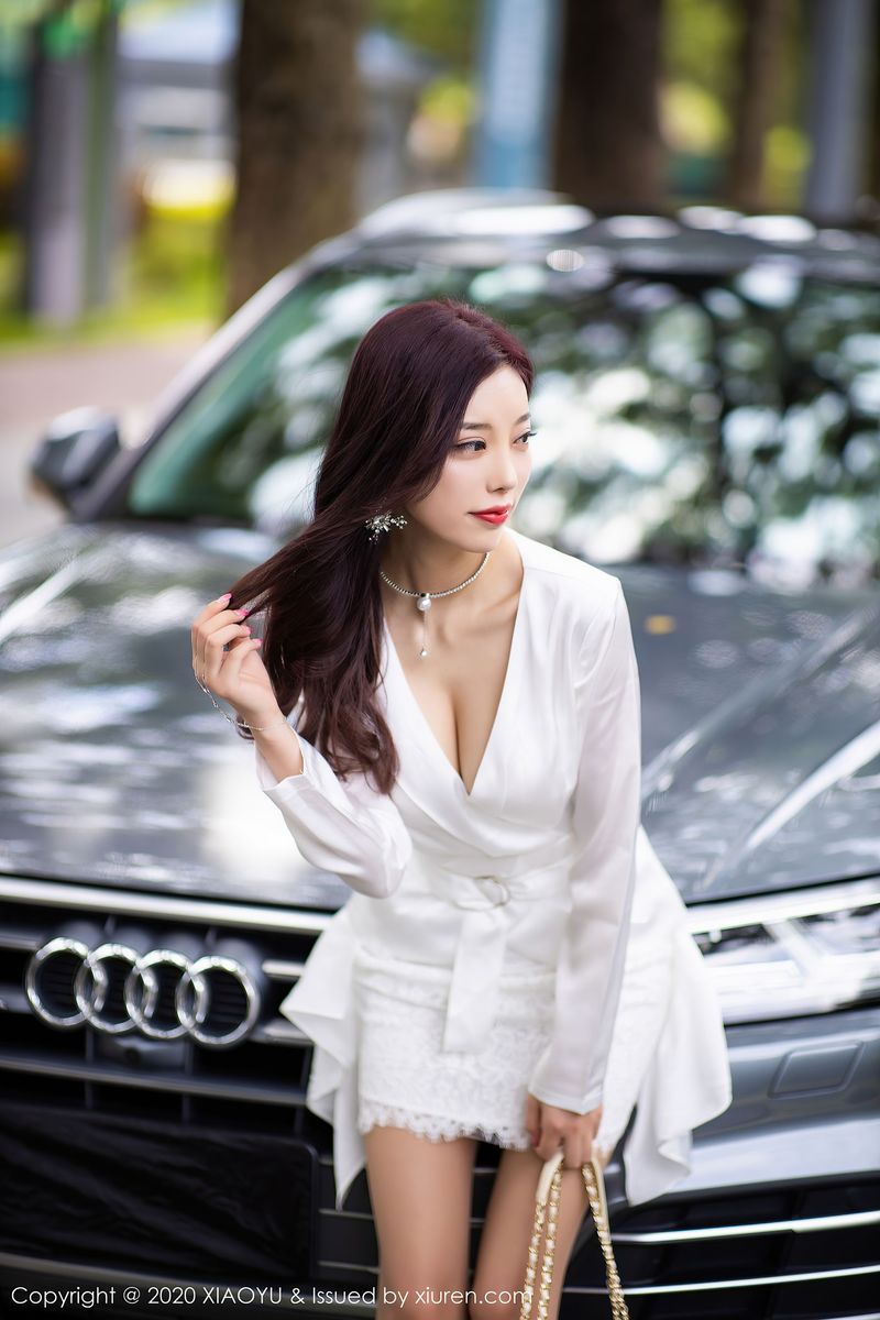 [XIAOYU语画界] 性感女神杨晨晨sugar明亮通透车拍系列阳朔旅拍 Vol.353