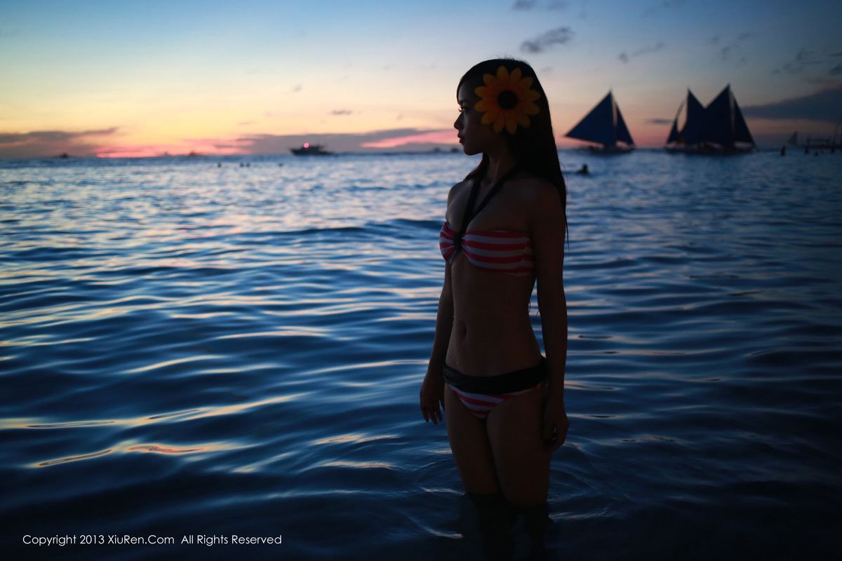 [XiuRen秀人网] 美女模特toro羽住比基尼泳装超级福利写真 No.065