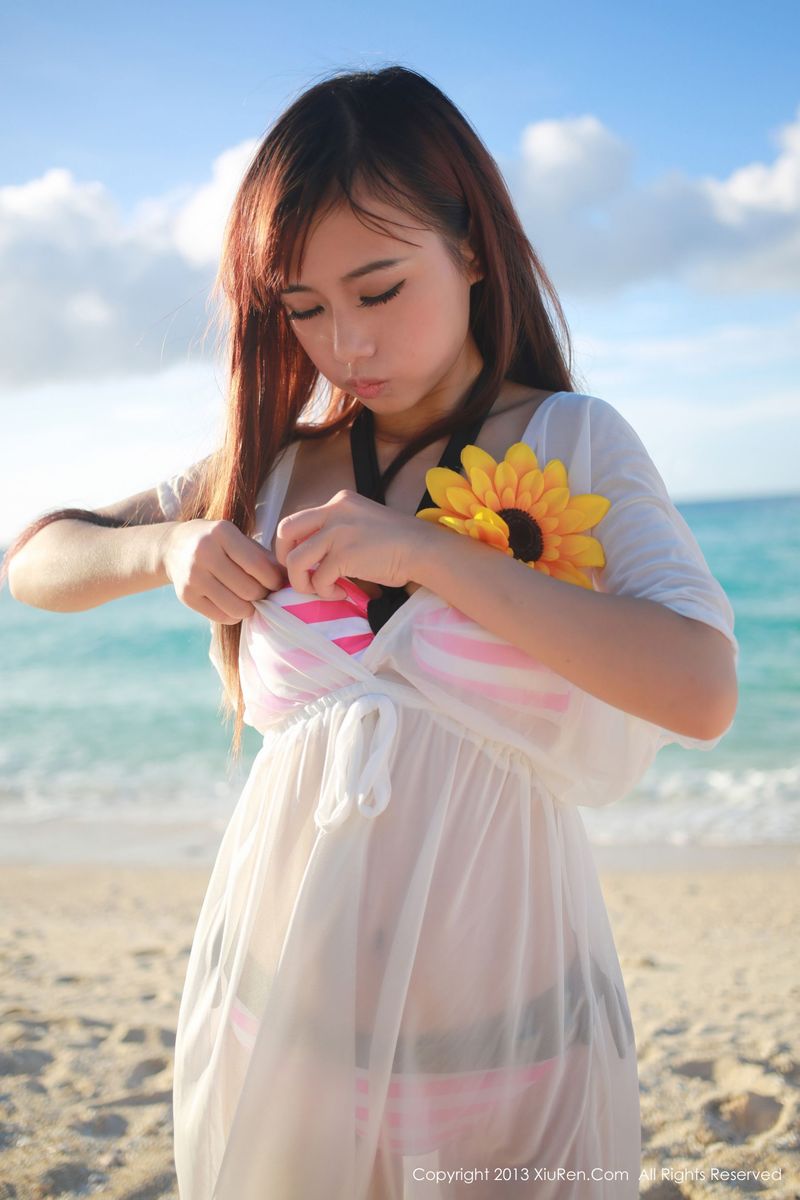 [XiuRen秀人网] 美女模特toro羽住比基尼泳装超级福利写真 No.065