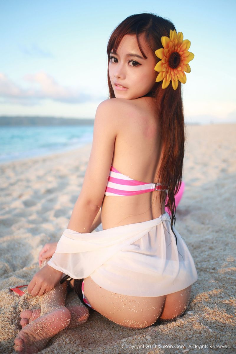 [XiuRen秀人网] 美女模特toro羽住比基尼泳装超级福利写真 No.065