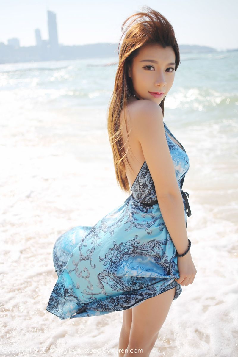 [MyGirl美媛馆] 美女模特vetiver嘉宝贝儿长裙+睡衣+内衣泰国旅拍 Vol.087