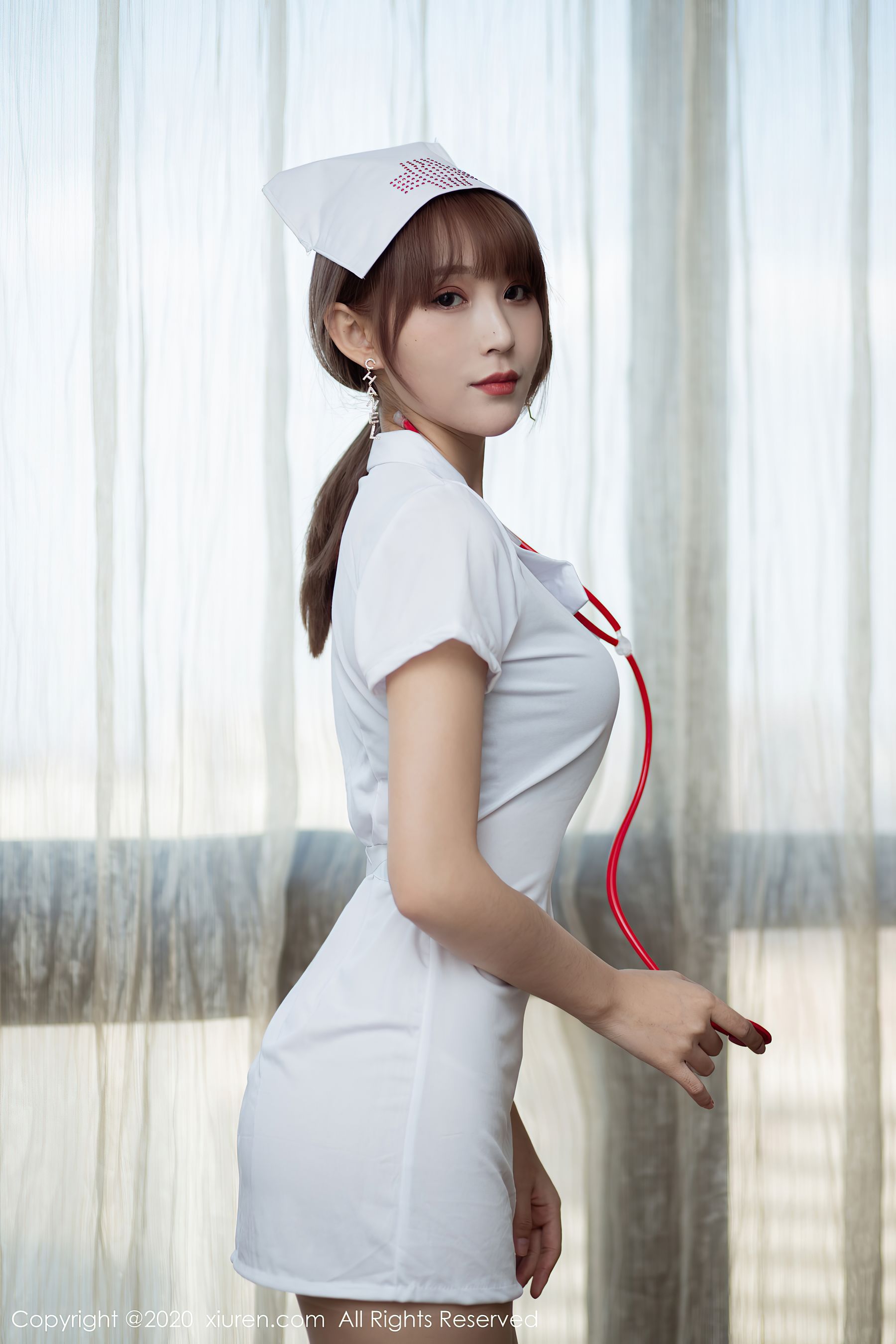 [秀人XIUREN] No.2377 周慕汐fairy - 护士装制服系列