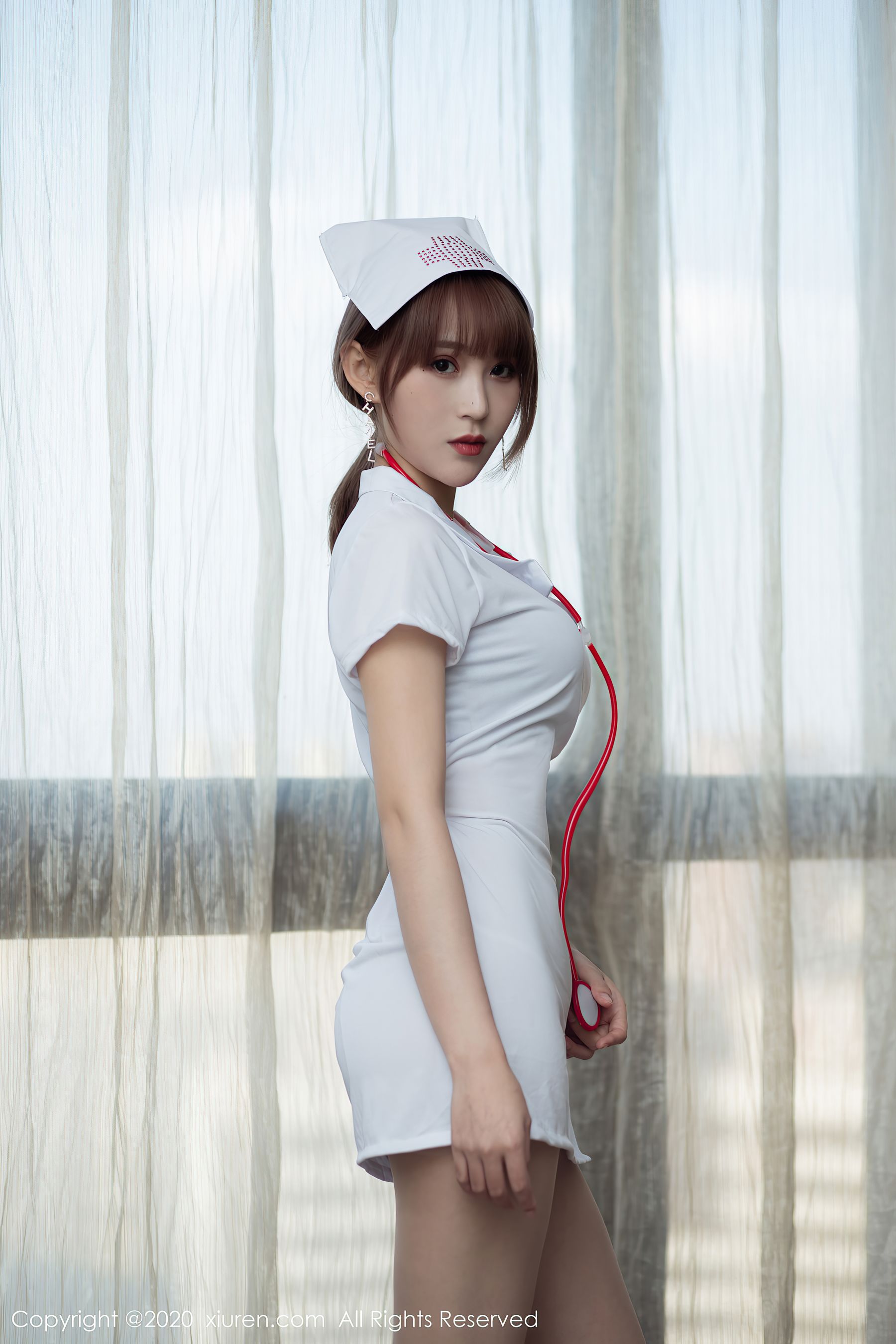 [秀人XIUREN] No.2377 周慕汐fairy - 护士装制服系列