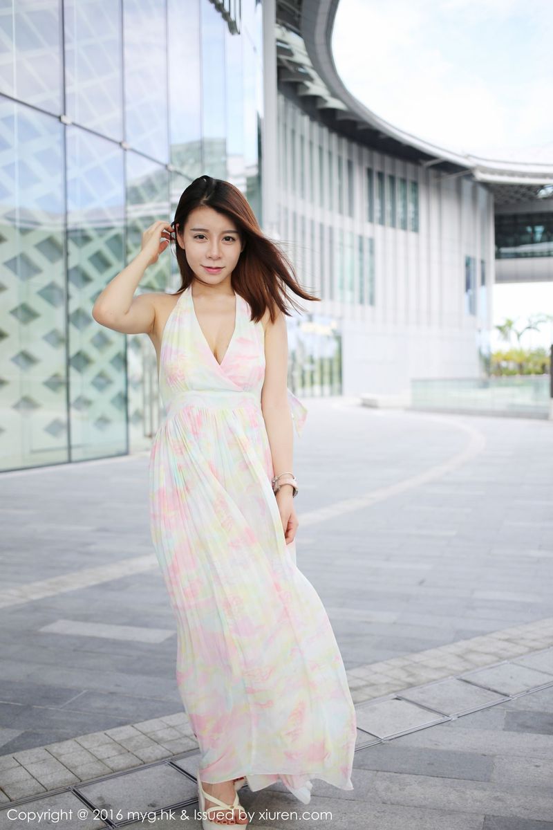 [MyGirl美媛馆] 模特vetiver嘉宝贝儿死库水+泳装+长裙系列写真 Vol.231