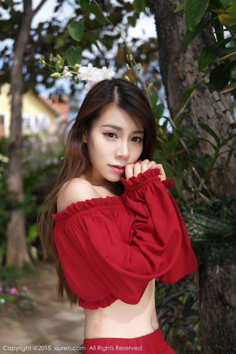 [XiuRen秀人网] 美女模特vetiver嘉宝贝儿抹胸长裙系列泰国旅拍 No.303