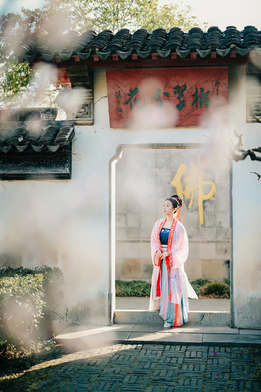 红唇雪肤汉服美女唯美古风摄影