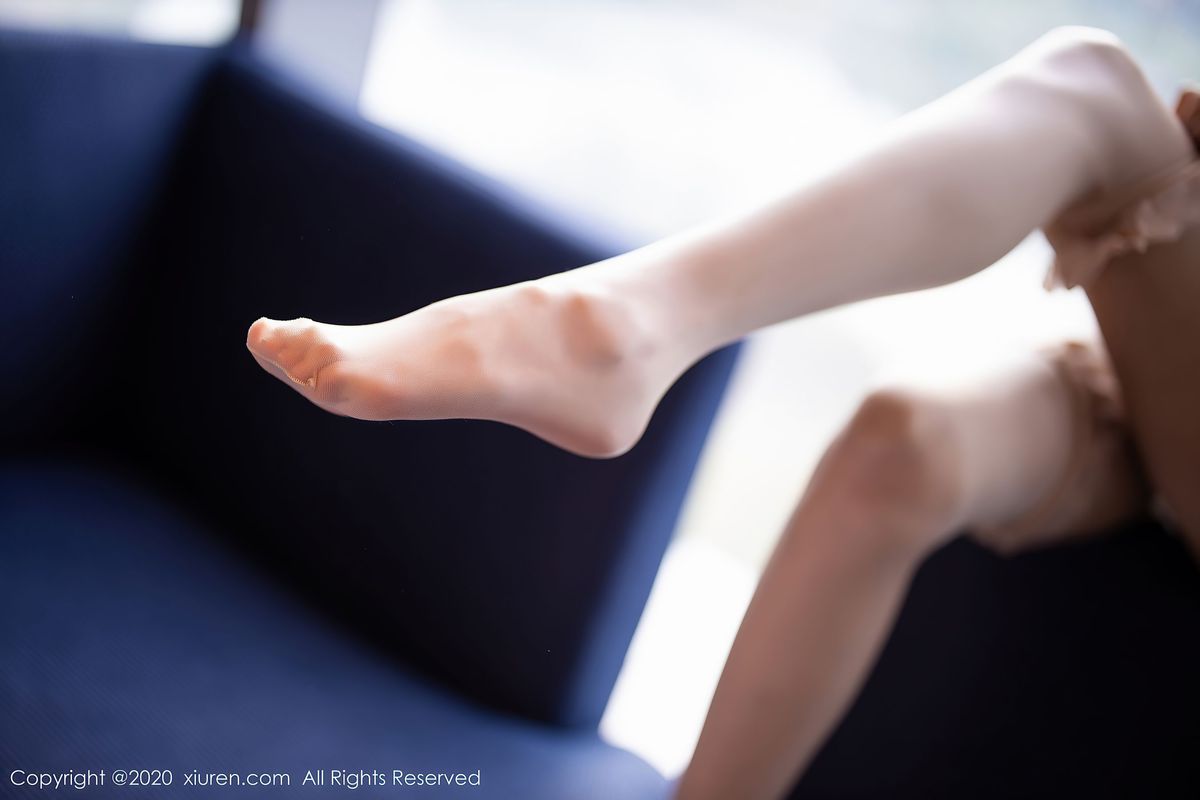 [XiuRen秀人网] 性感女神杨晨晨sugar丝袜美腿玲珑身材私房写真 No.2567