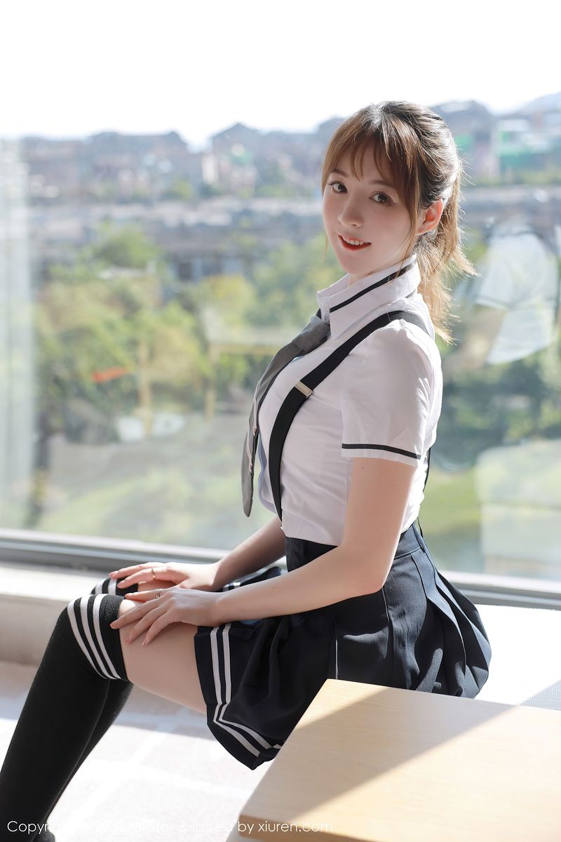 [MFStar模范学院] 美女模特yoo优优 - 学院风校服清纯系列四川旅拍 Vol.390