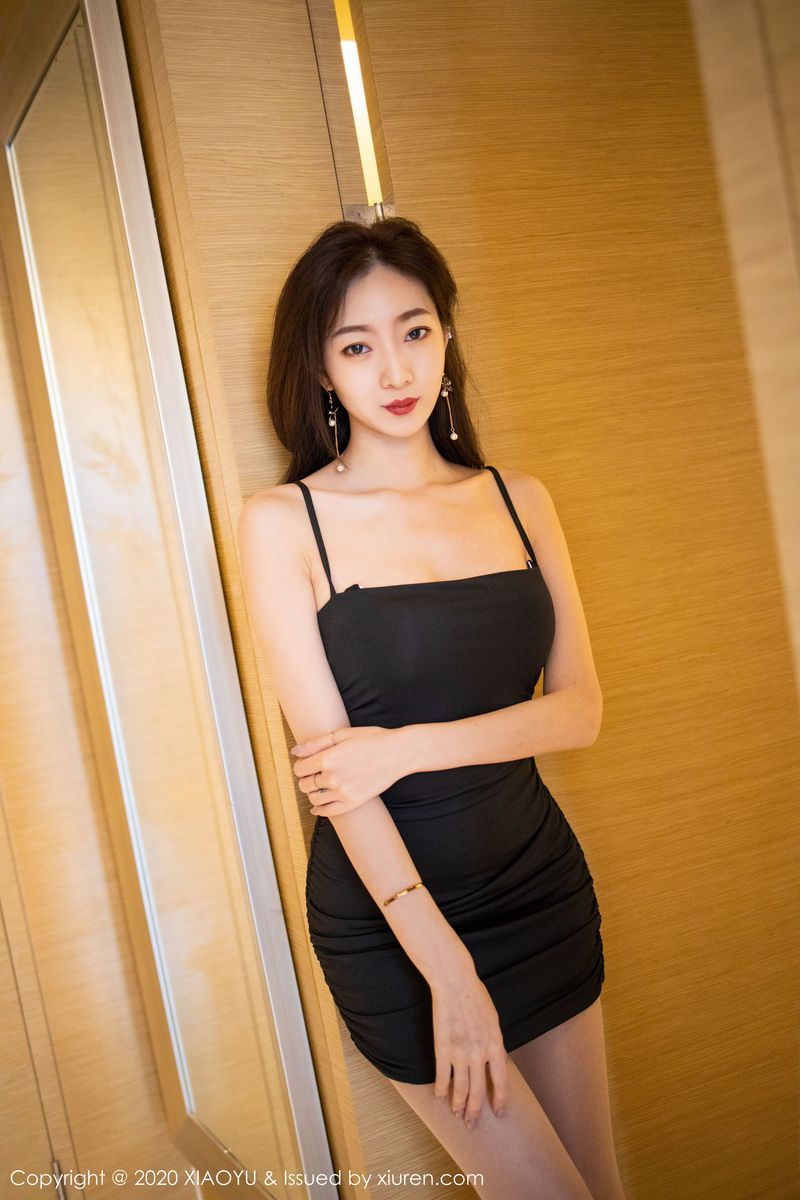 [XIAOYU语画界] 美女模特安琪Yee丝袜美腿内衣诱惑朦胧写真 Vol.240