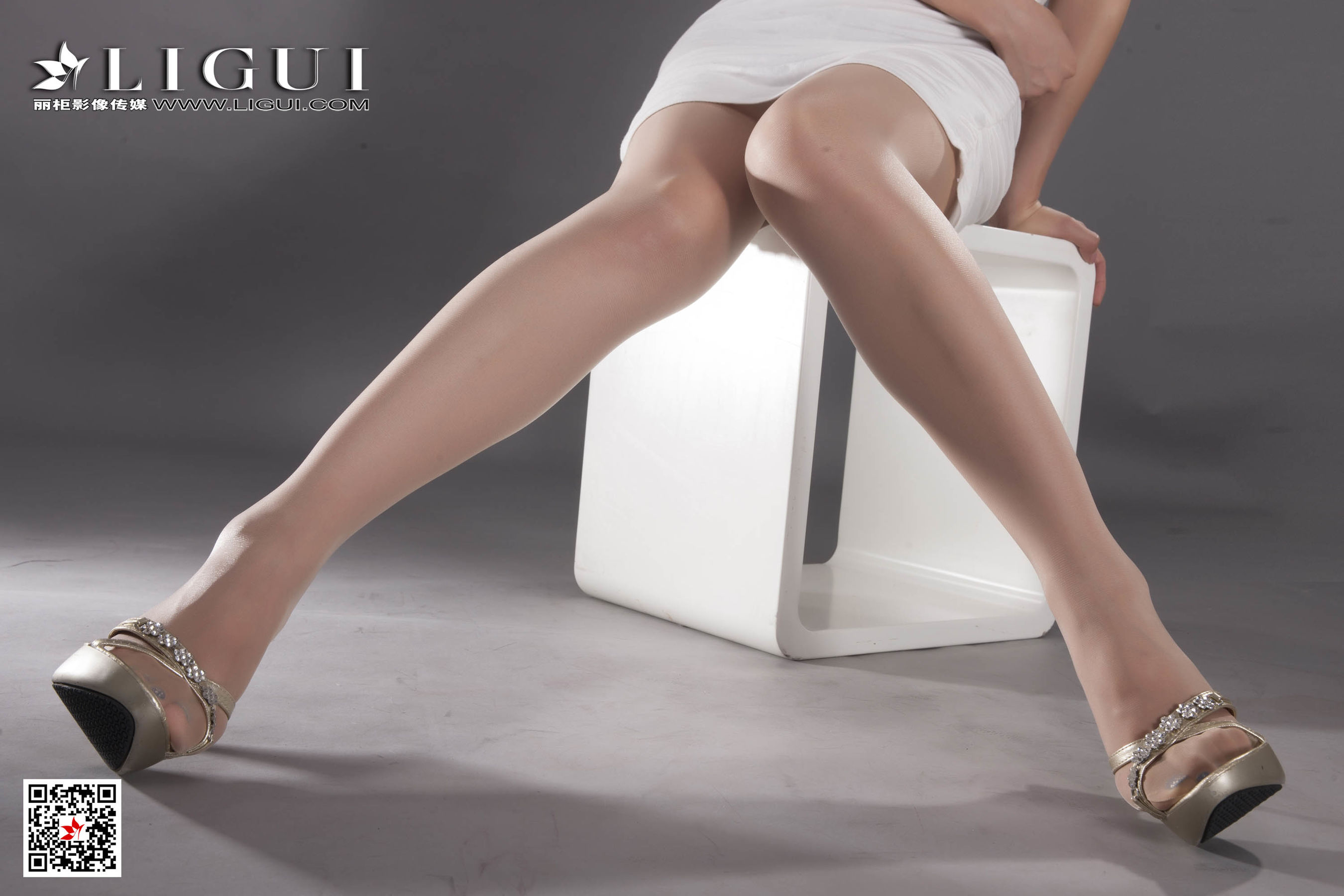 [丽柜Ligui] Model 媛媛 《棚拍丽人》 写真集