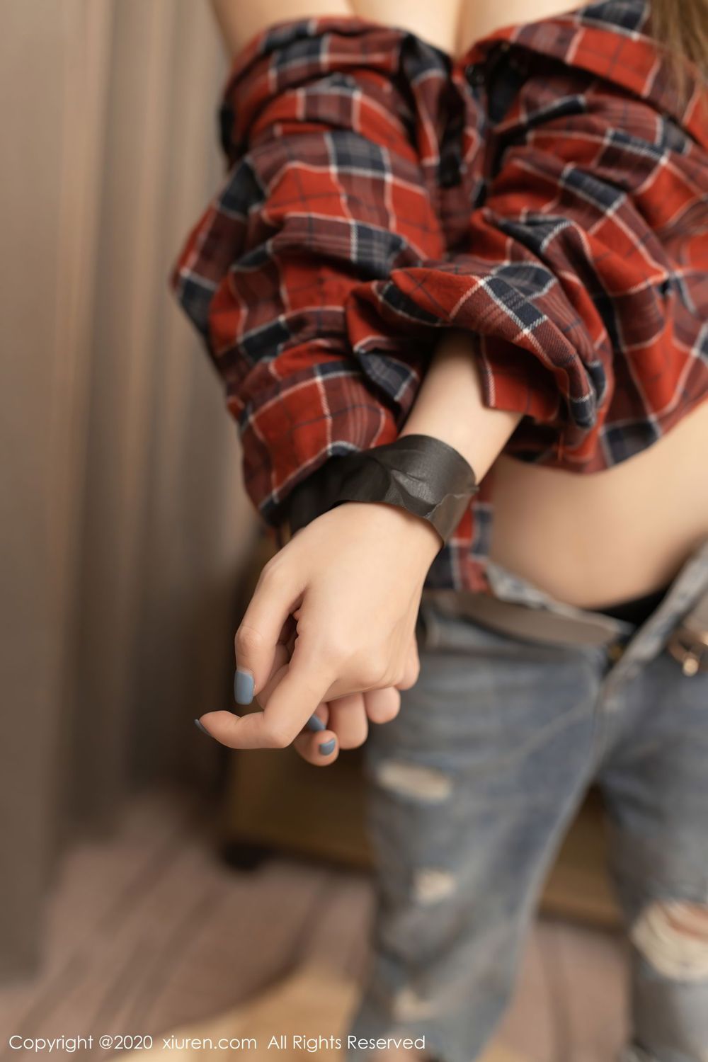 [XiuRen秀人网] 美女模特鱼子酱Fish保安的故事剧情系列写真 No.2716