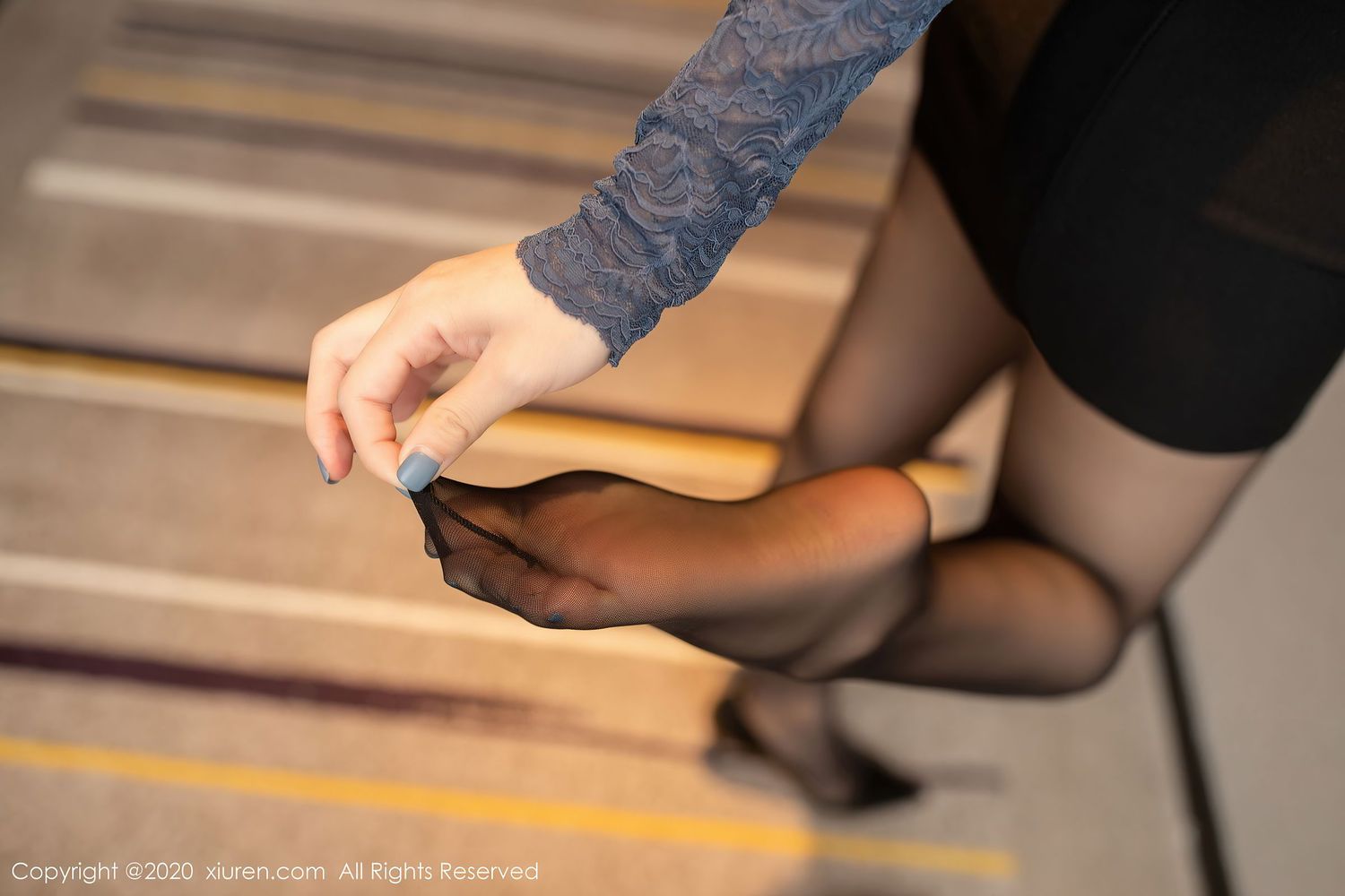 [XiuRen秀人网] 美女模特鱼子酱Fish酒店前台误操作职业制服系列写真 No.2847