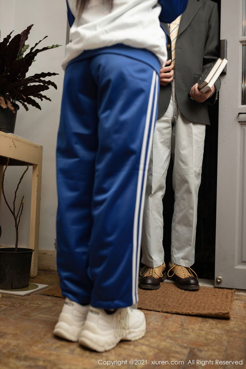 [XiuRen秀人网] 美女模特鱼子酱Fish - 留学生备考主题性感写真 No.2983