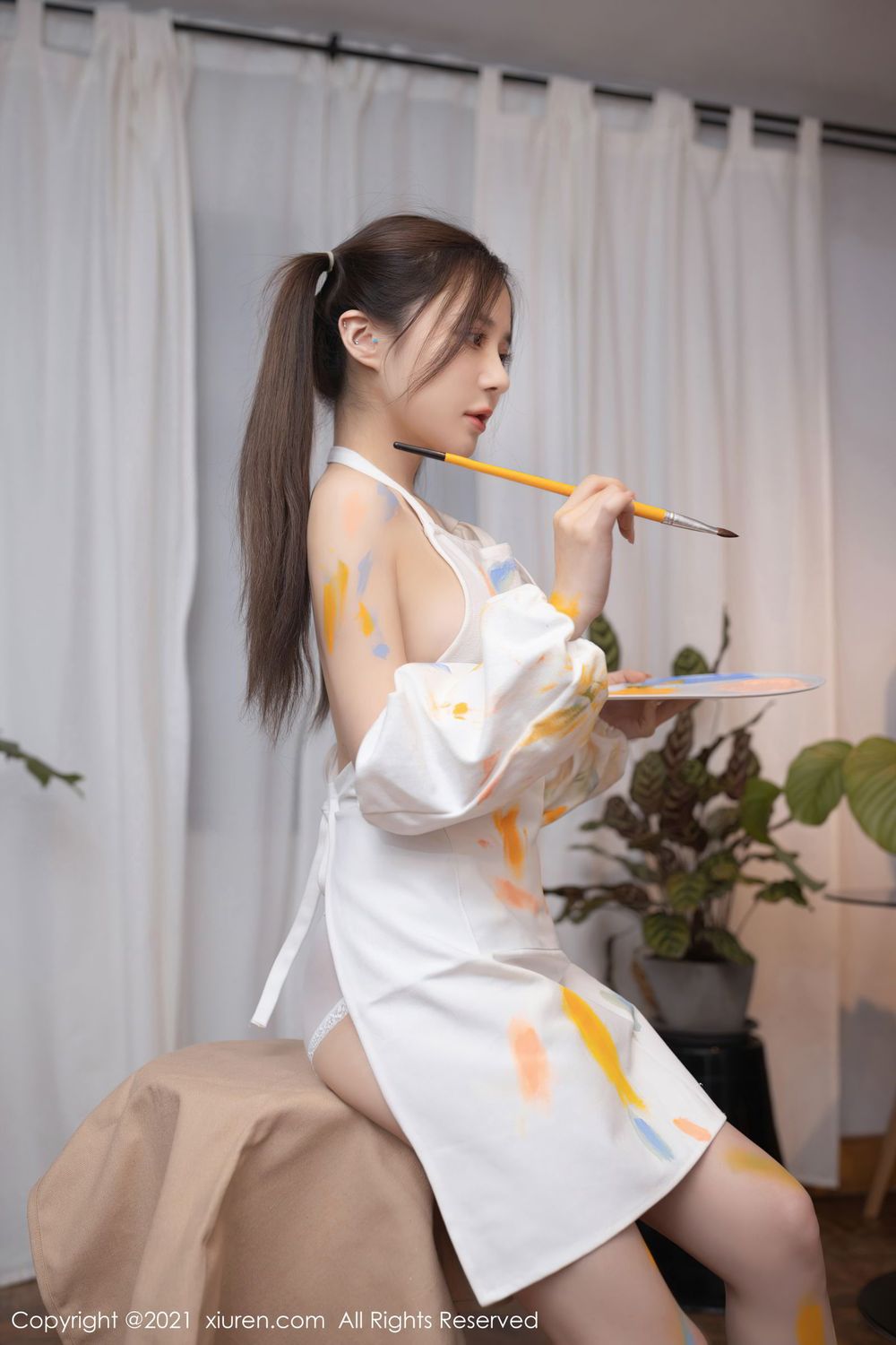 [XiuRen秀人网] 美女模特鱼子酱Fish - 双马尾画室主题性感写真 No.3048