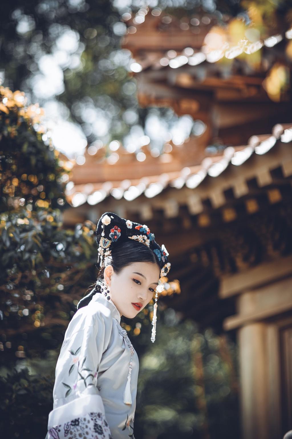 清朝格格锦衣华服国色天香写真