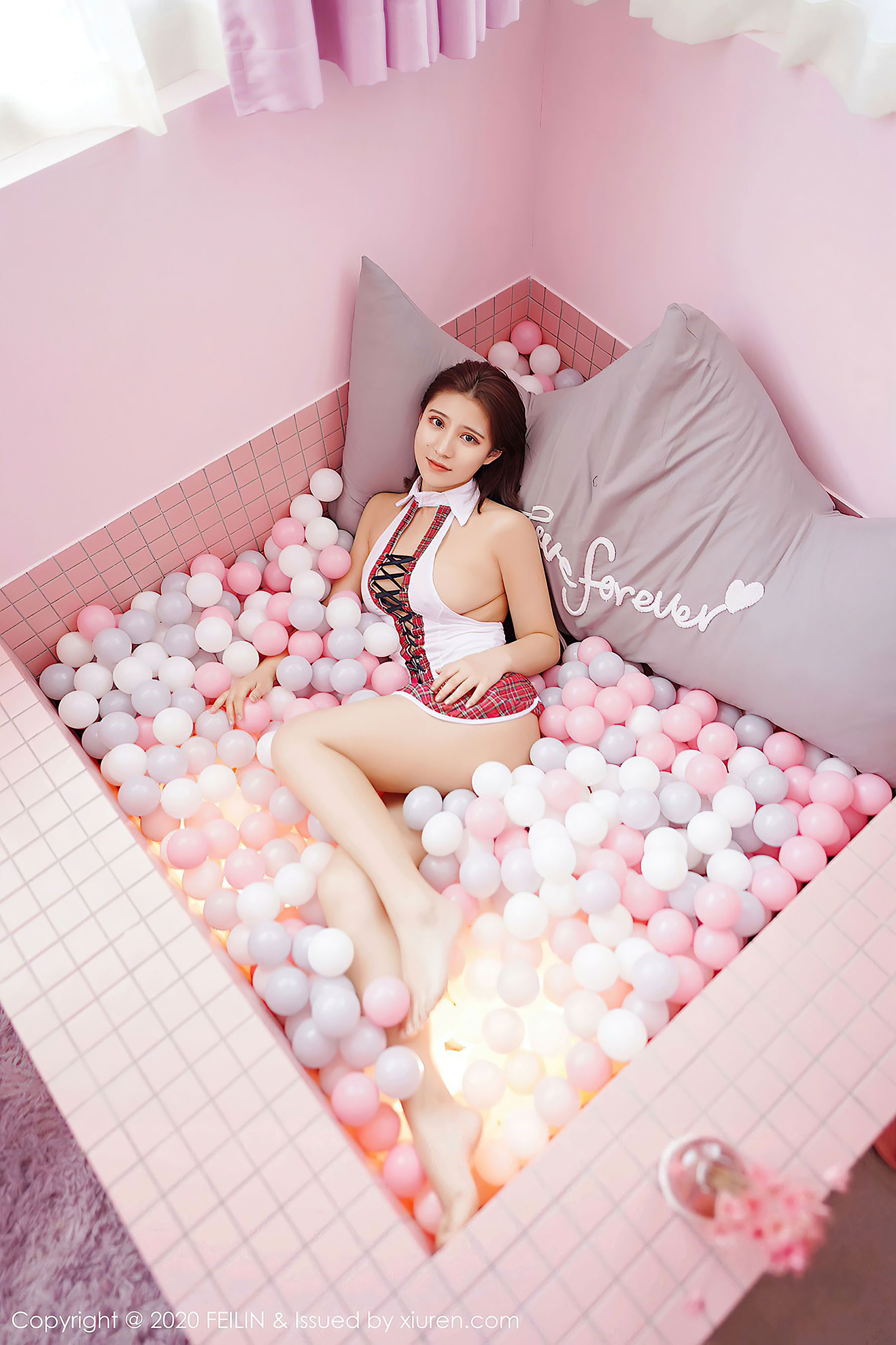 [嗲囡囡FEILIN] VOL.340 久久Aimee - 校服与空乘制服系列