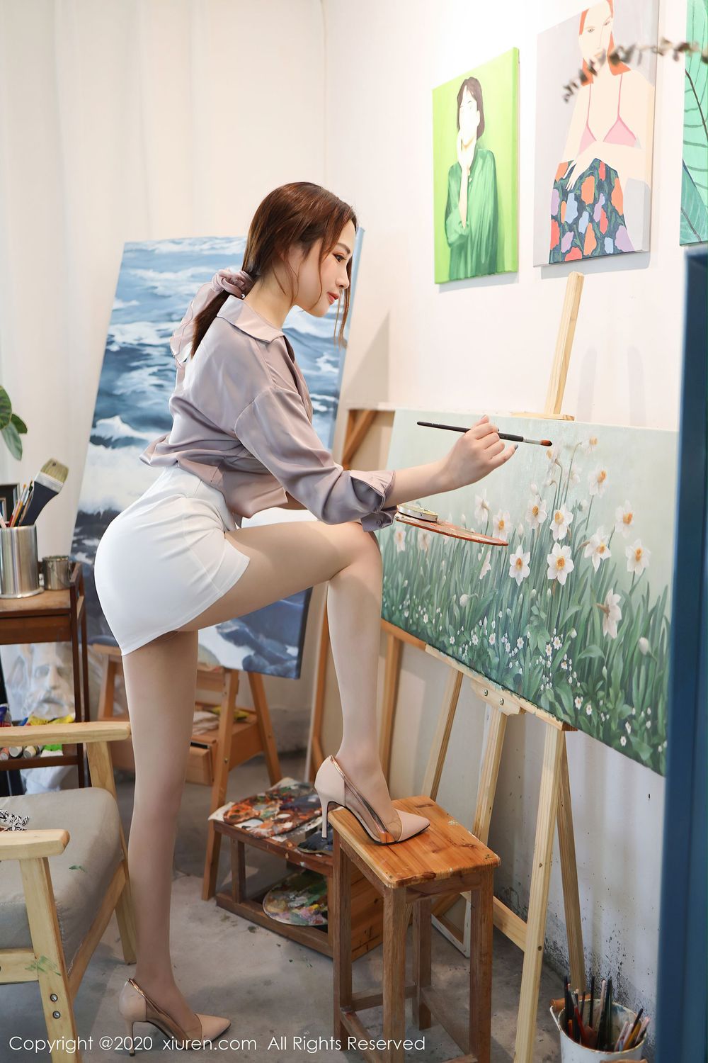 [XIUREN秀人网] 美女模特蛋糕Cake - 丝袜美腿&画室主题性感写真 No.2288