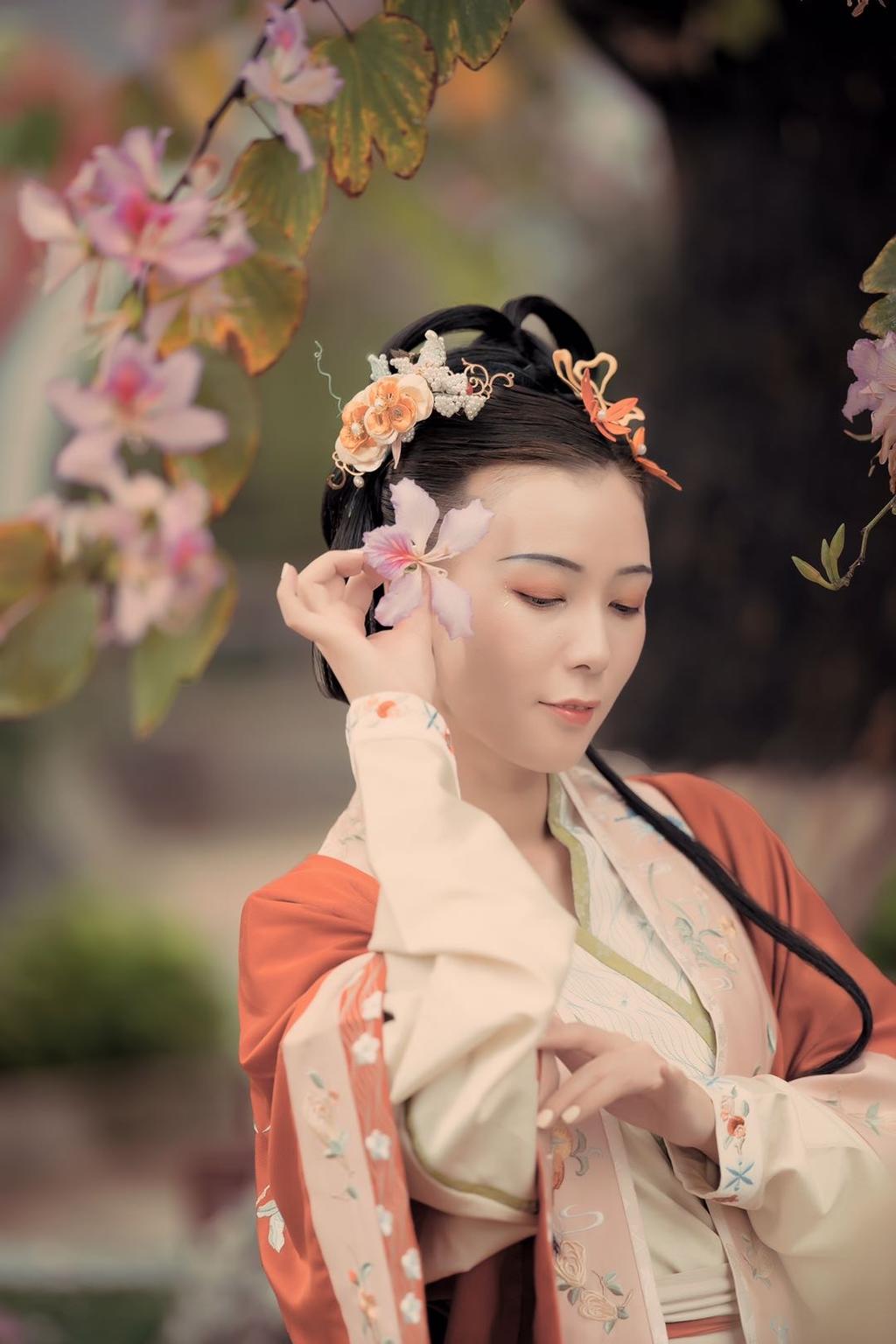 冰肌玉骨汉服美女唯美古风摄影