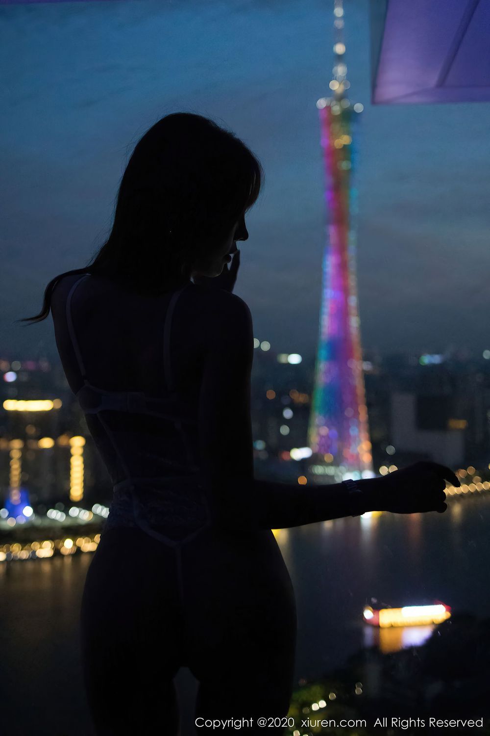 [XiuRen秀人网] 性感女神芝芝Booty - JK制服粉色内衣系列动人写真 No.2502