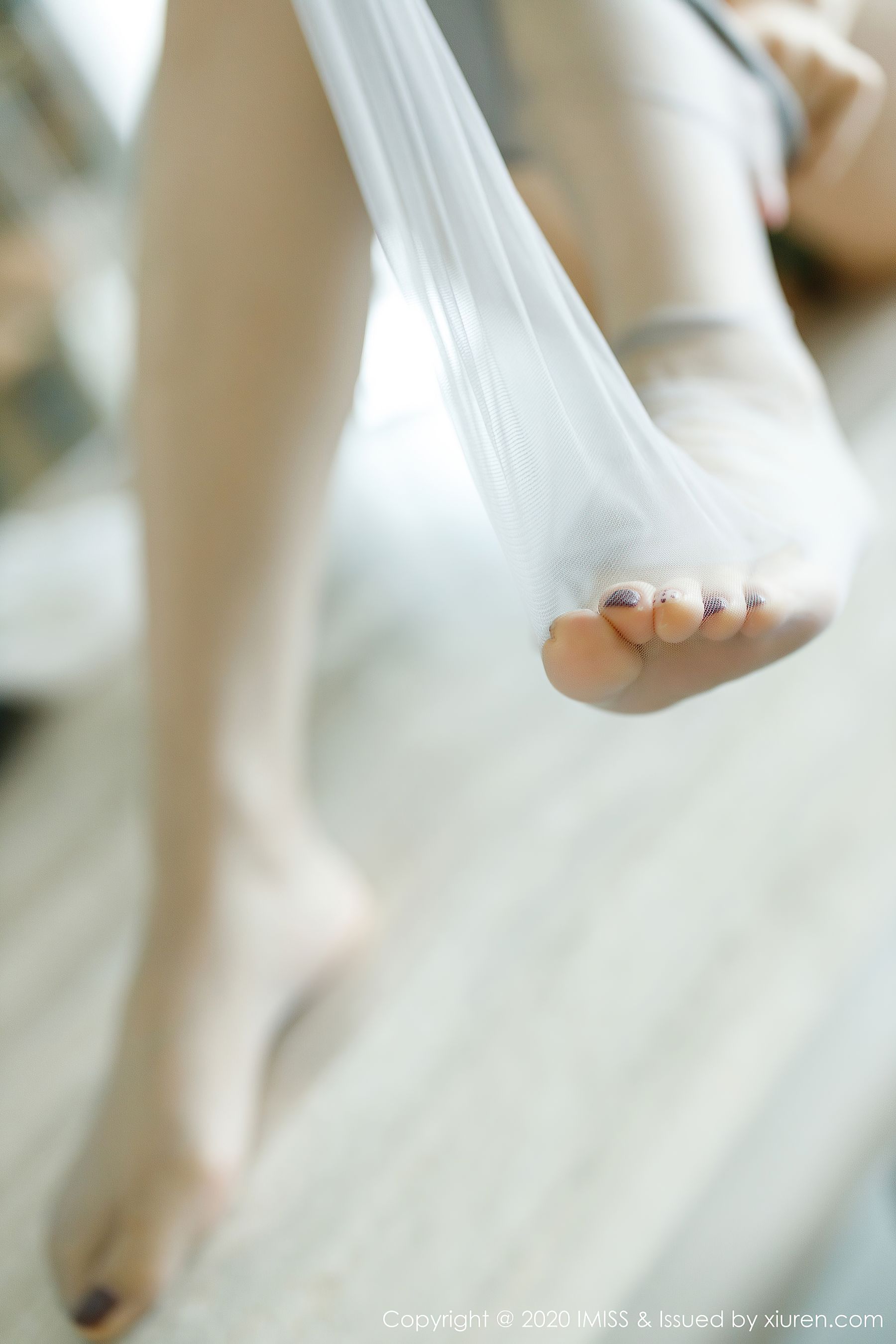 [爱蜜社IMiss] Vol.483 Angela小热巴 - 西装丝袜美腿