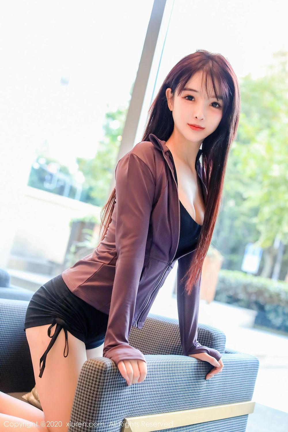 [XiuRen秀人网] 新人模特南初妹妹 - 黑色运动内衣主题清甜写真 No.2696