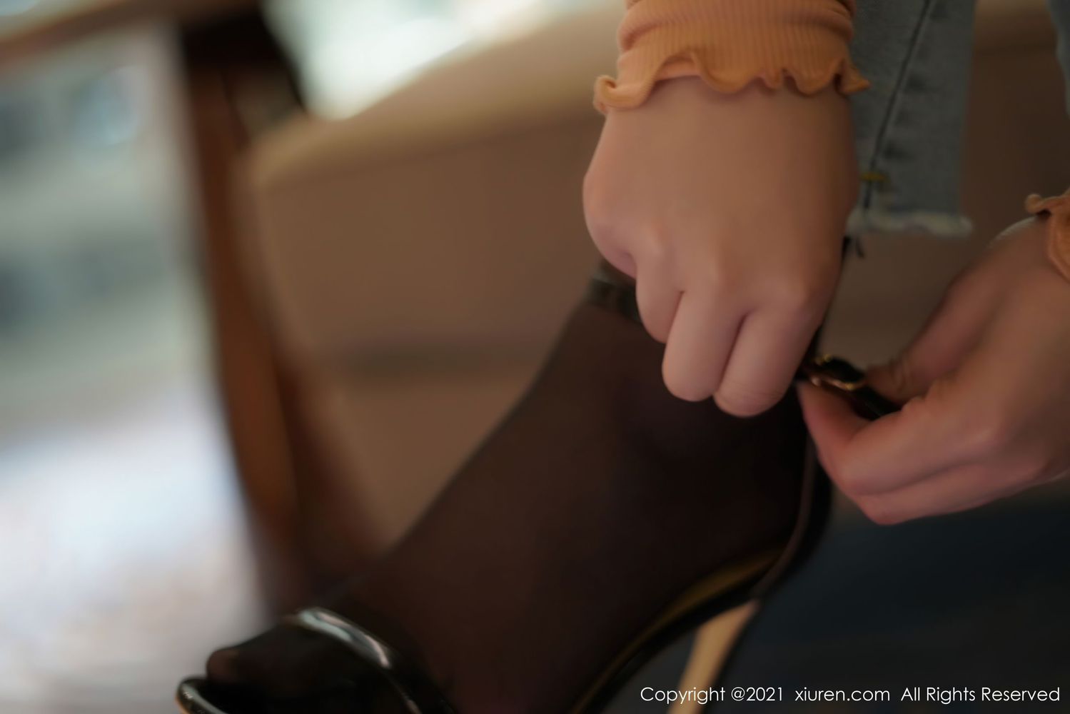 [XiuRen秀人网] 美女模特fairy如歌 - 紧身内衣与御姐气息系列性感写真 No.2994