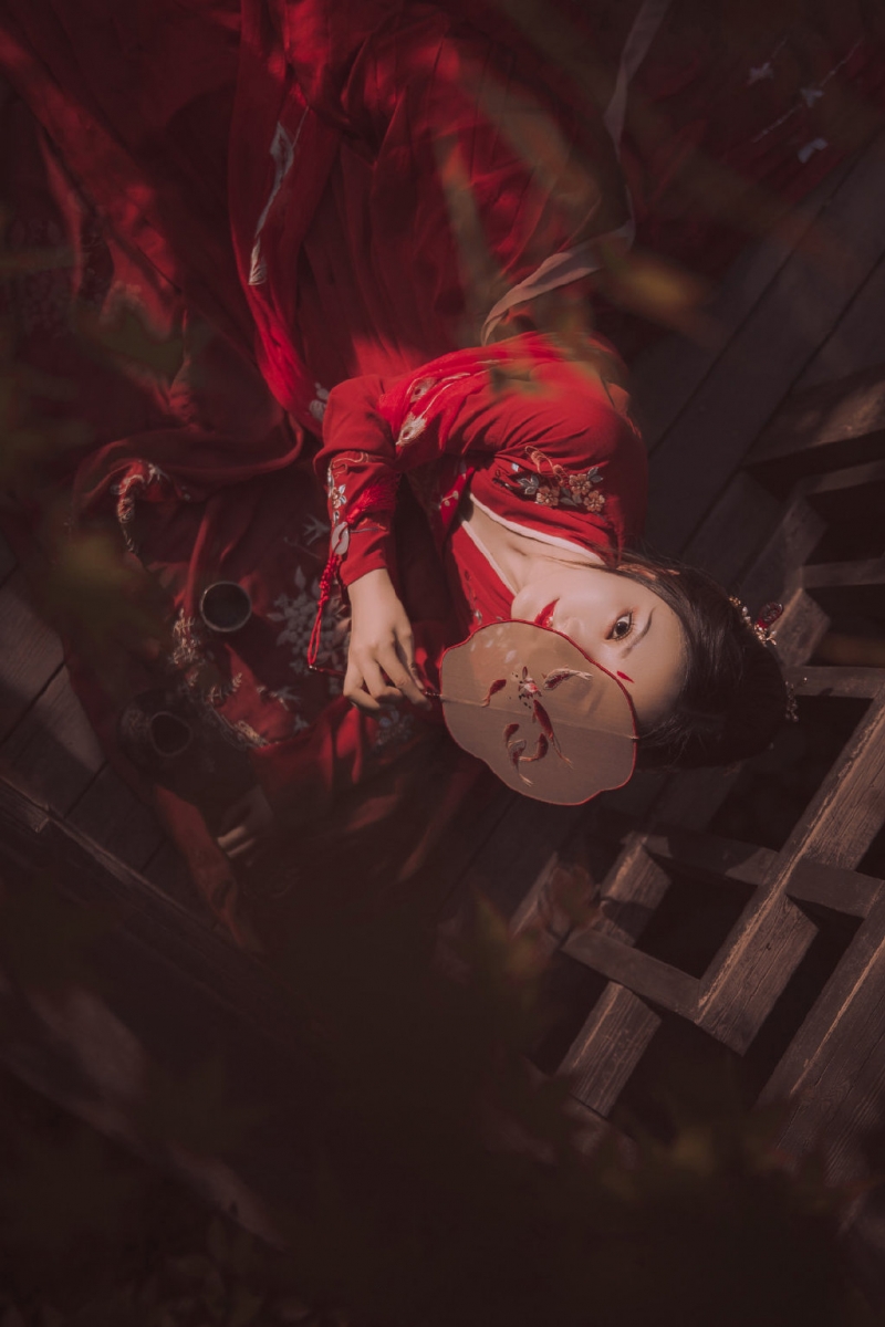 古装美女红妆素裹美艳动人套图