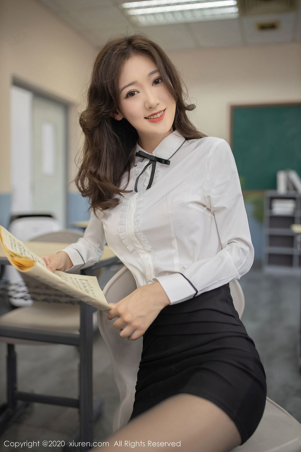 [XiuRen秀人网] 新人模特唐安琪 - 黑丝美腿唱诗班老师制服系列写真 No.2739