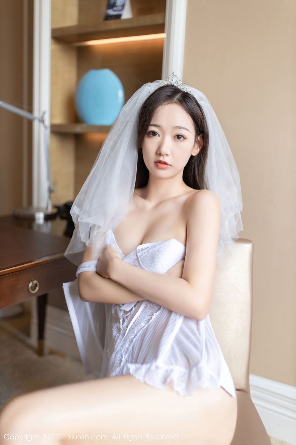[XiuRen秀人网] 美女模特唐安琪 - 丝袜美腿白色蕾丝婚纱主题写真 No.2968