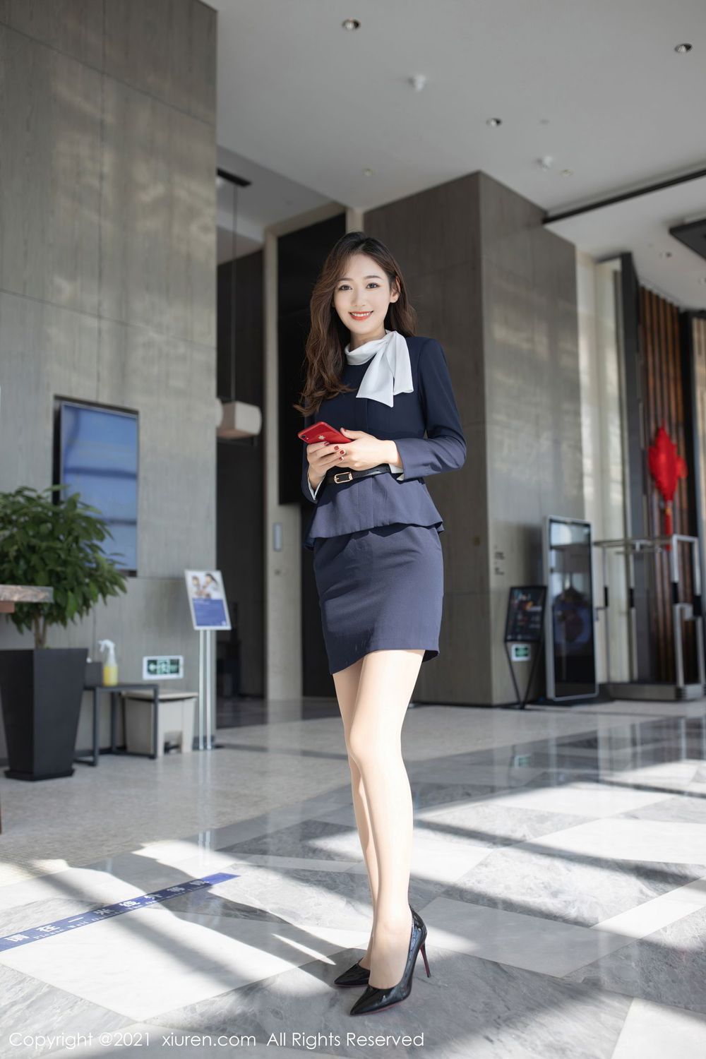 [XiuRen秀人网] 美女模特唐安琪 - 丝袜美腿职场OL女秘书装扮写真 No.2993