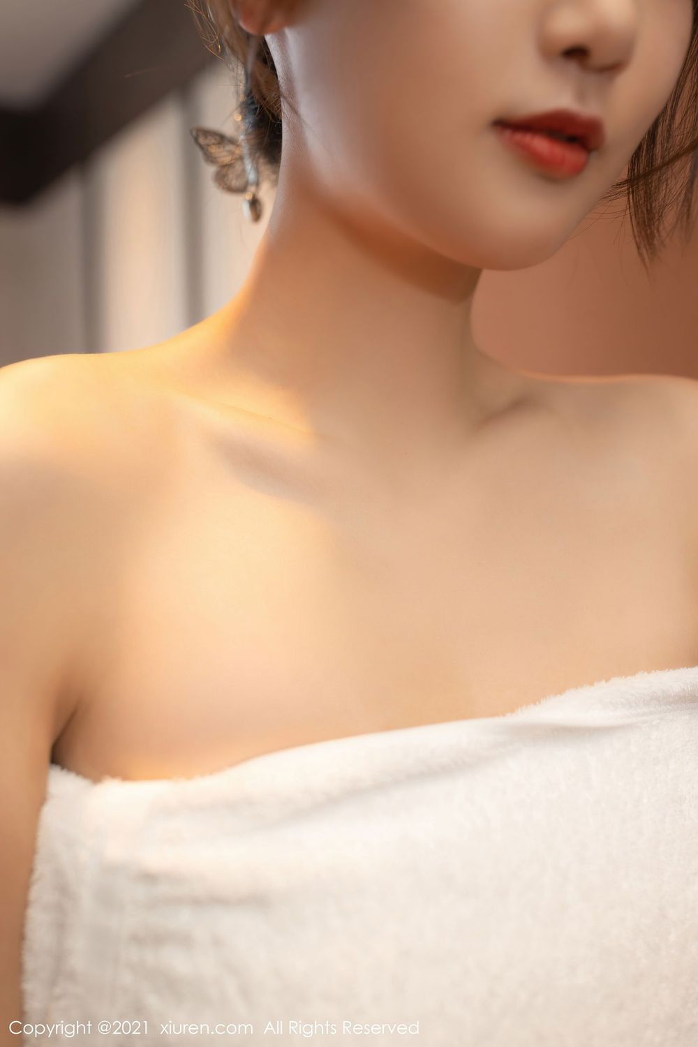 [XiuRen秀人网] 美女模特唐安琪 - 丝袜美腿都市丽人系列写真 No.3017