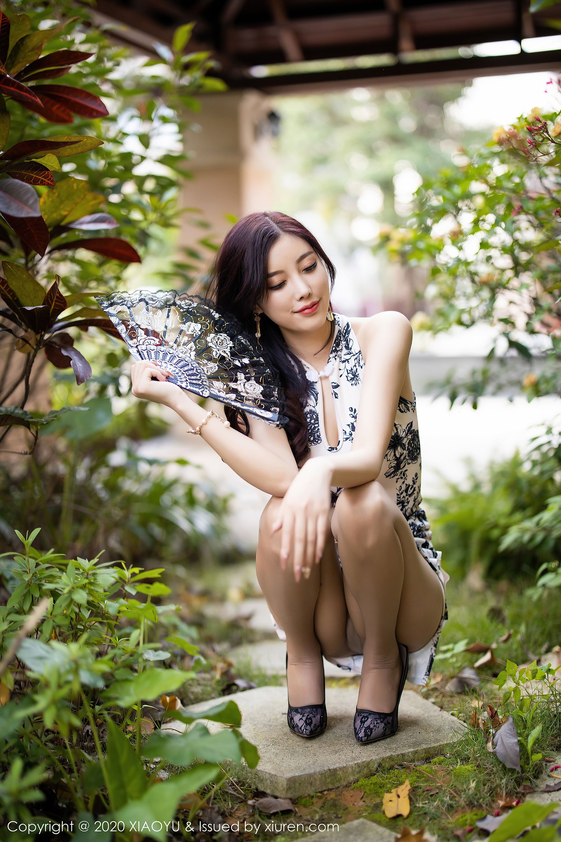 [语画界XIAOYU] Vol.318 杨晨晨sugar - 旗袍丝袜女郎诱惑