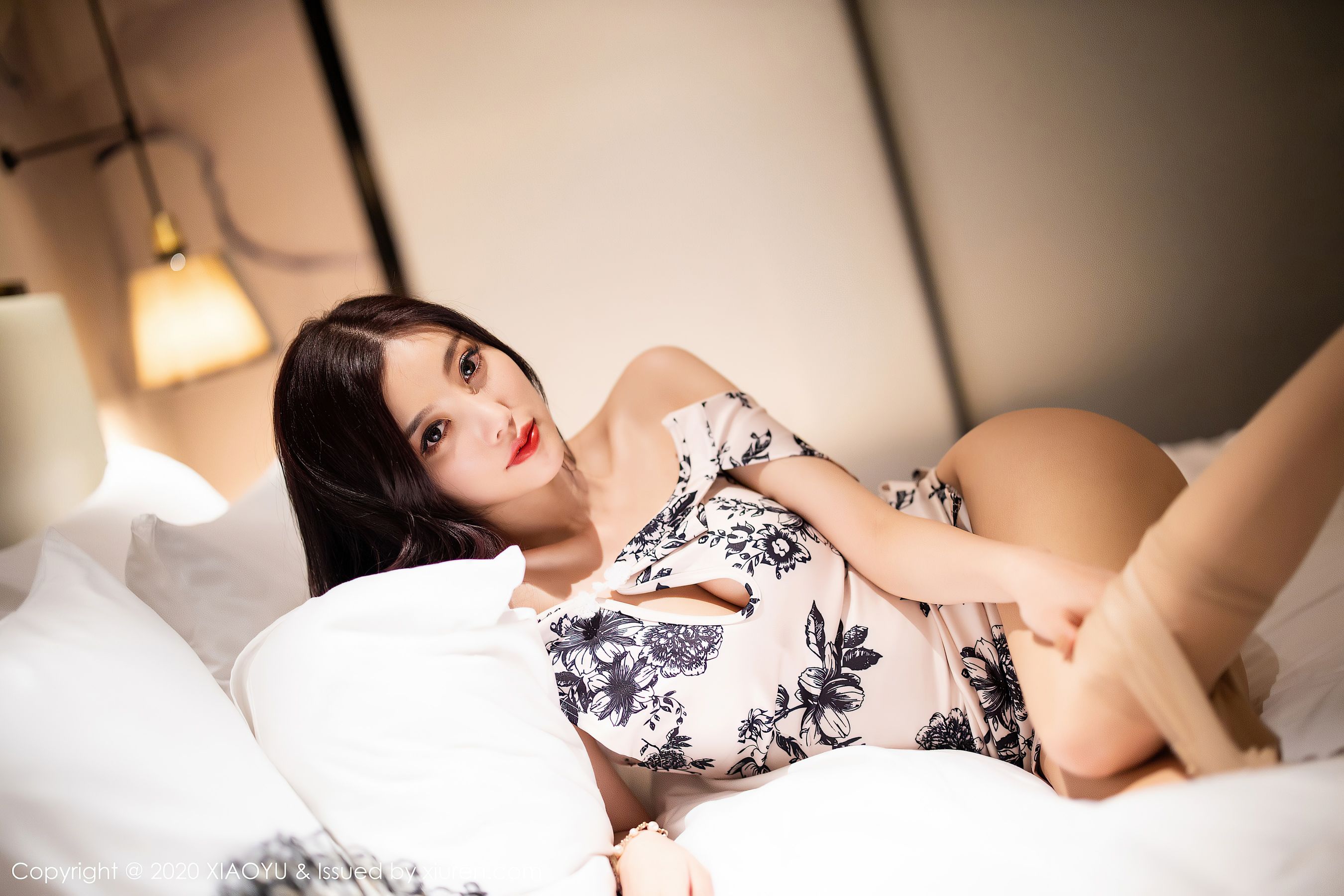 [语画界XIAOYU] Vol.318 杨晨晨sugar - 旗袍丝袜女郎诱惑