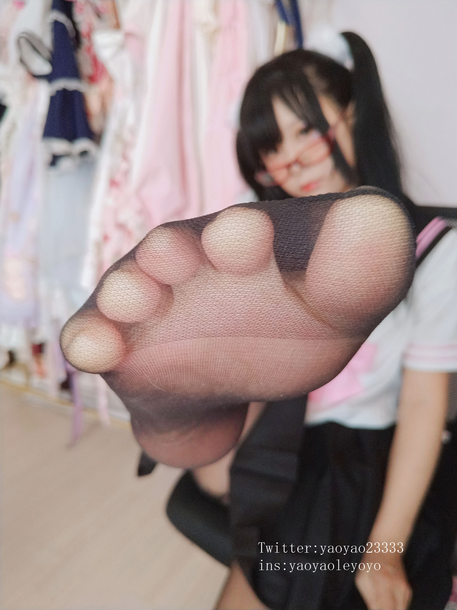 [Cosplay写真] 摇摇乐yoyo - 黑丝小恶魔