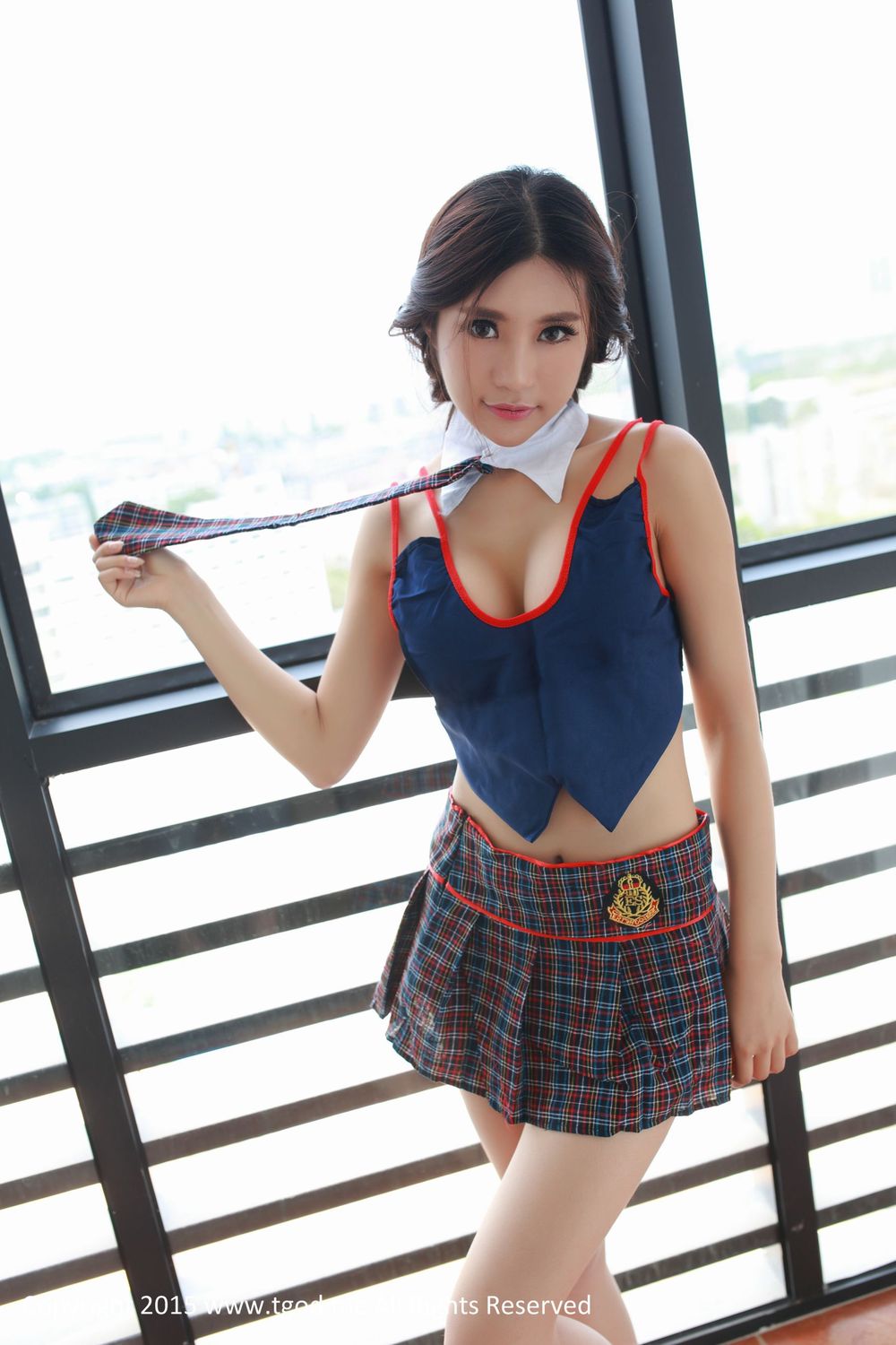 [TGOD推女神] 美女模特绮里嘉Ula - 英伦校服与情趣豹纹性感写真