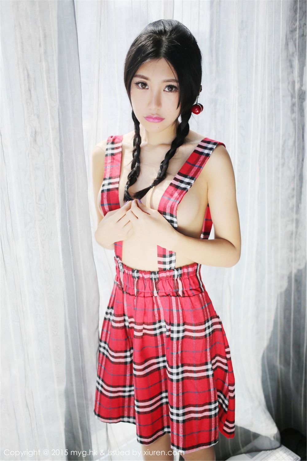 [MyGirl美媛馆] 美女模特绮里嘉ula - 英伦风校服+短裙+比基尼泰国旅拍 Vol.091