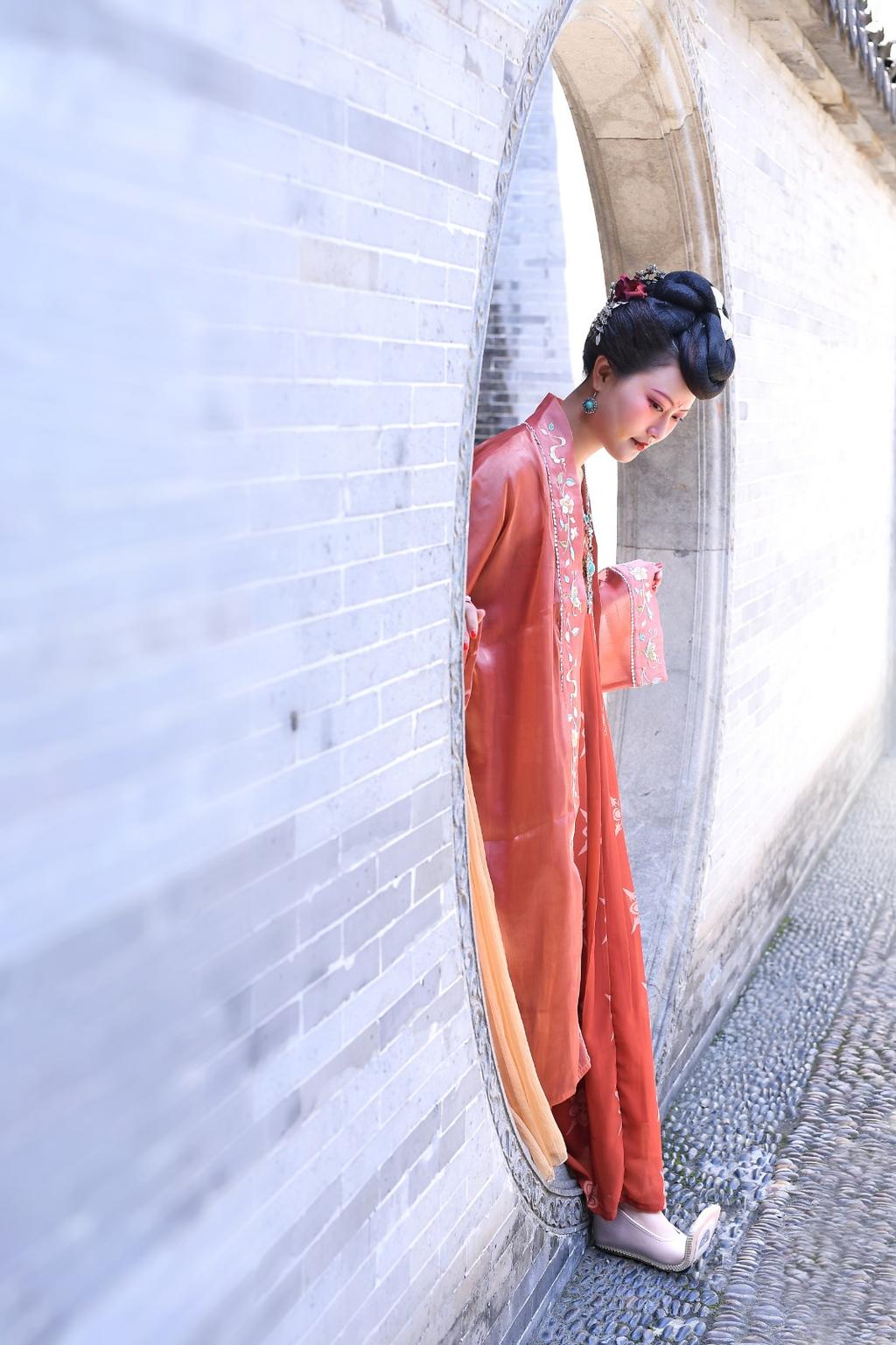 古装美女红妆素裹娇艳妩媚图片