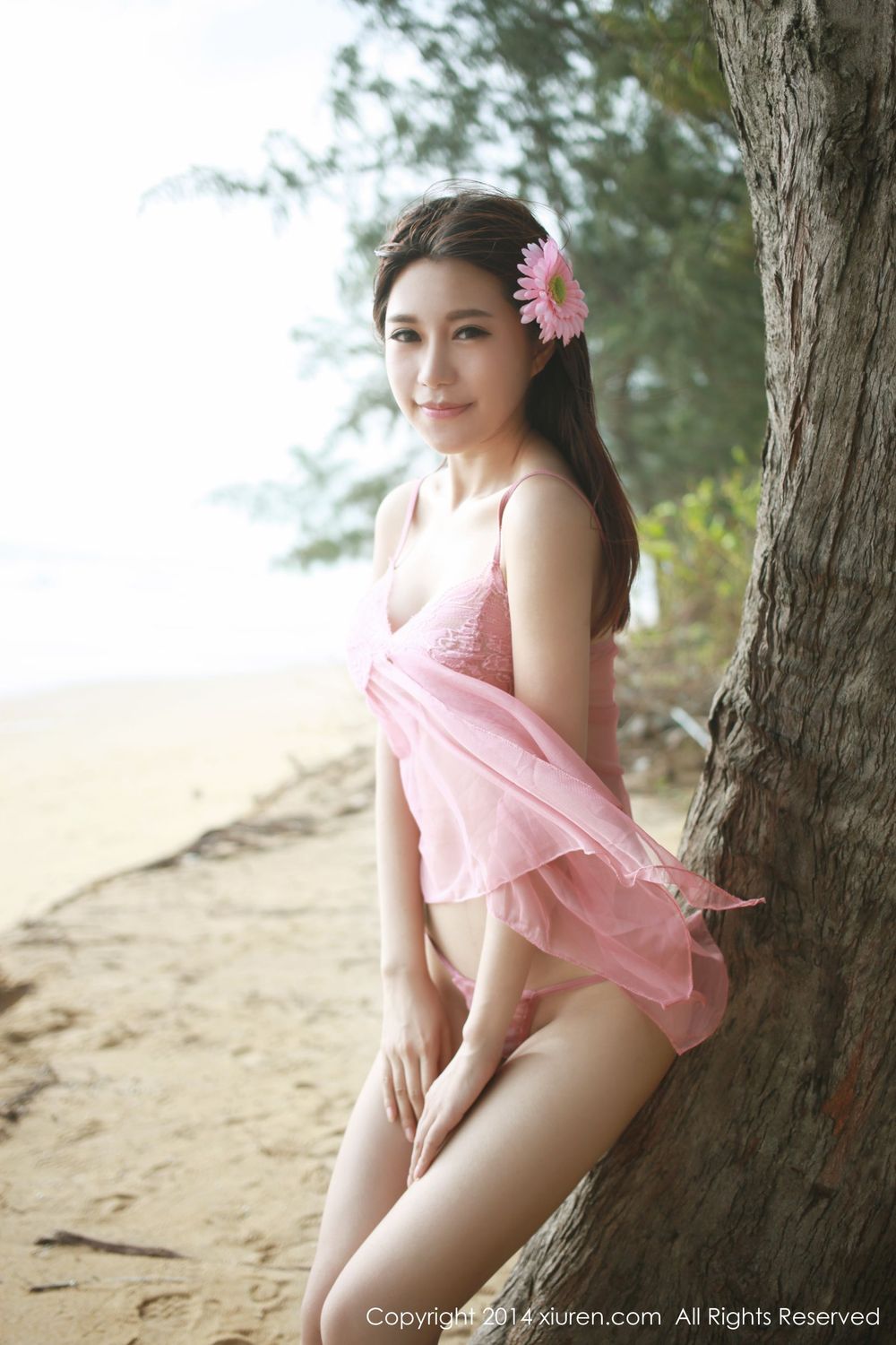 [XiuRen秀人网] 美女模特绮里嘉ula - 海边比基尼风情泳装套图 No.188